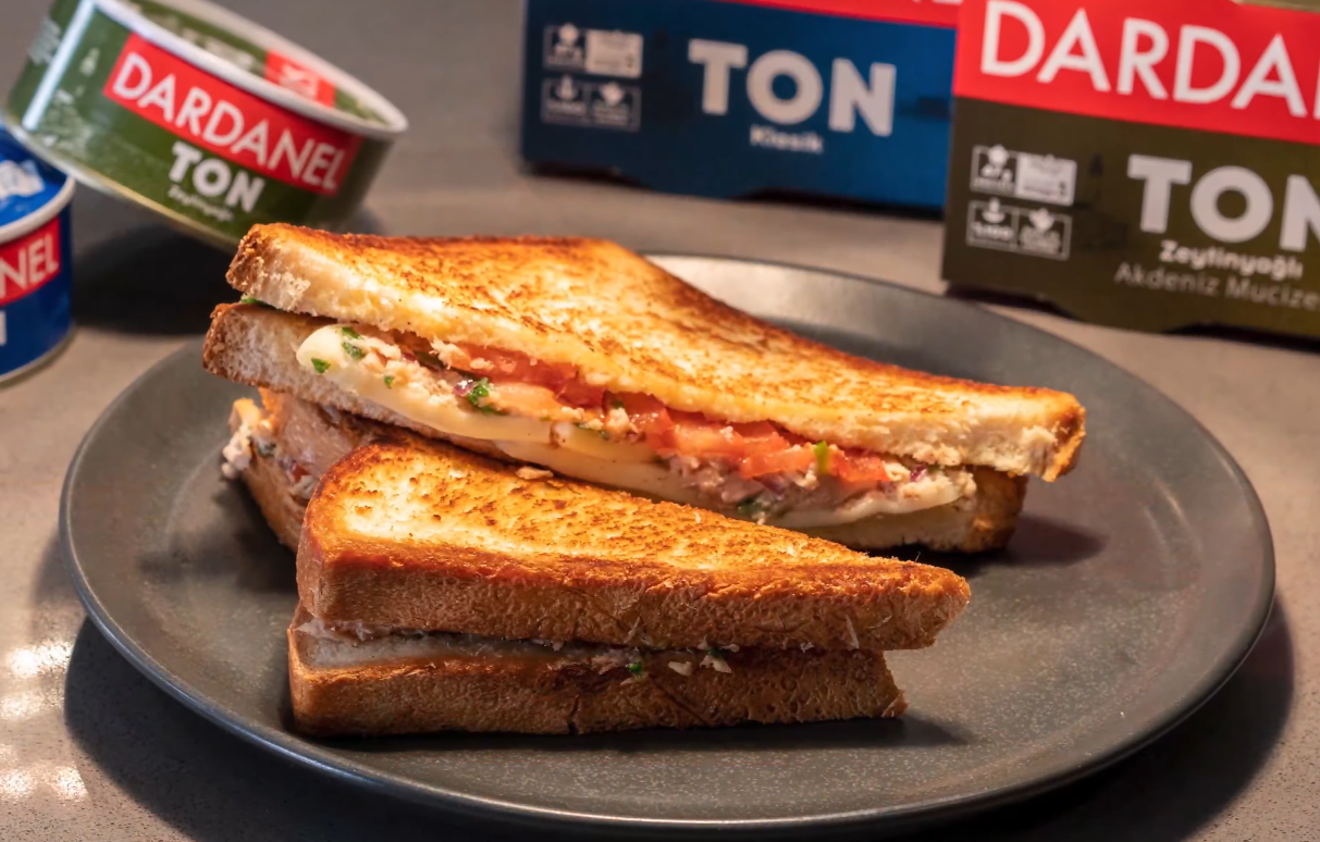 Ton Balıklı Tost